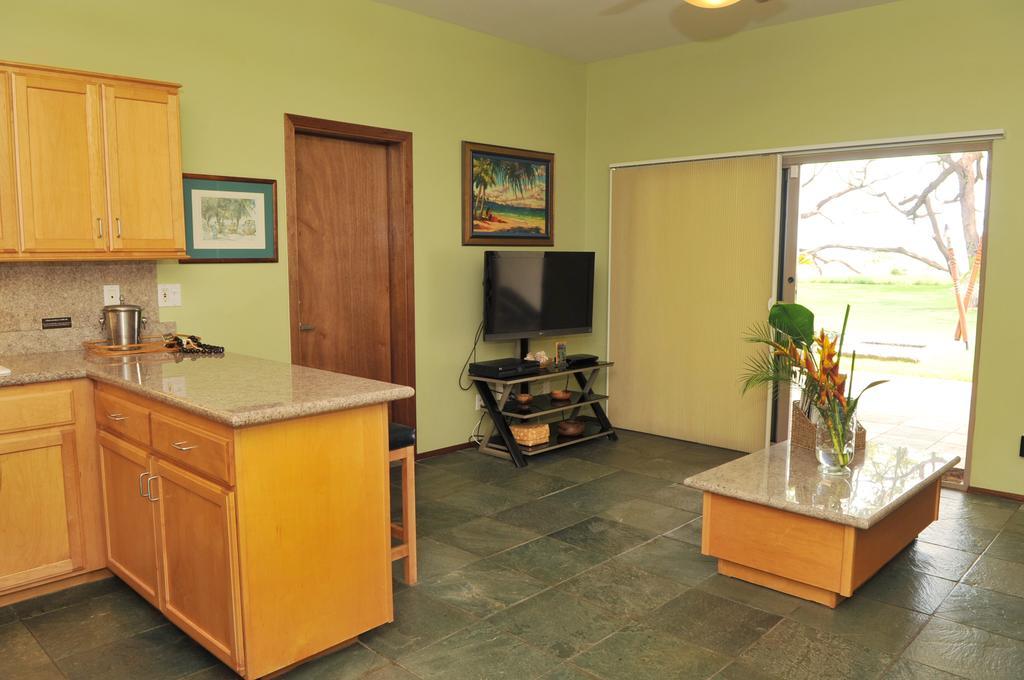Aloha Aku Inn & Suites Kīhei Zimmer foto