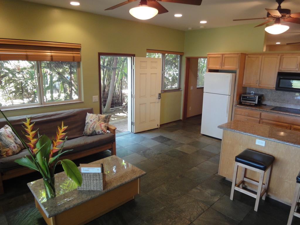 Aloha Aku Inn & Suites Kīhei Zimmer foto
